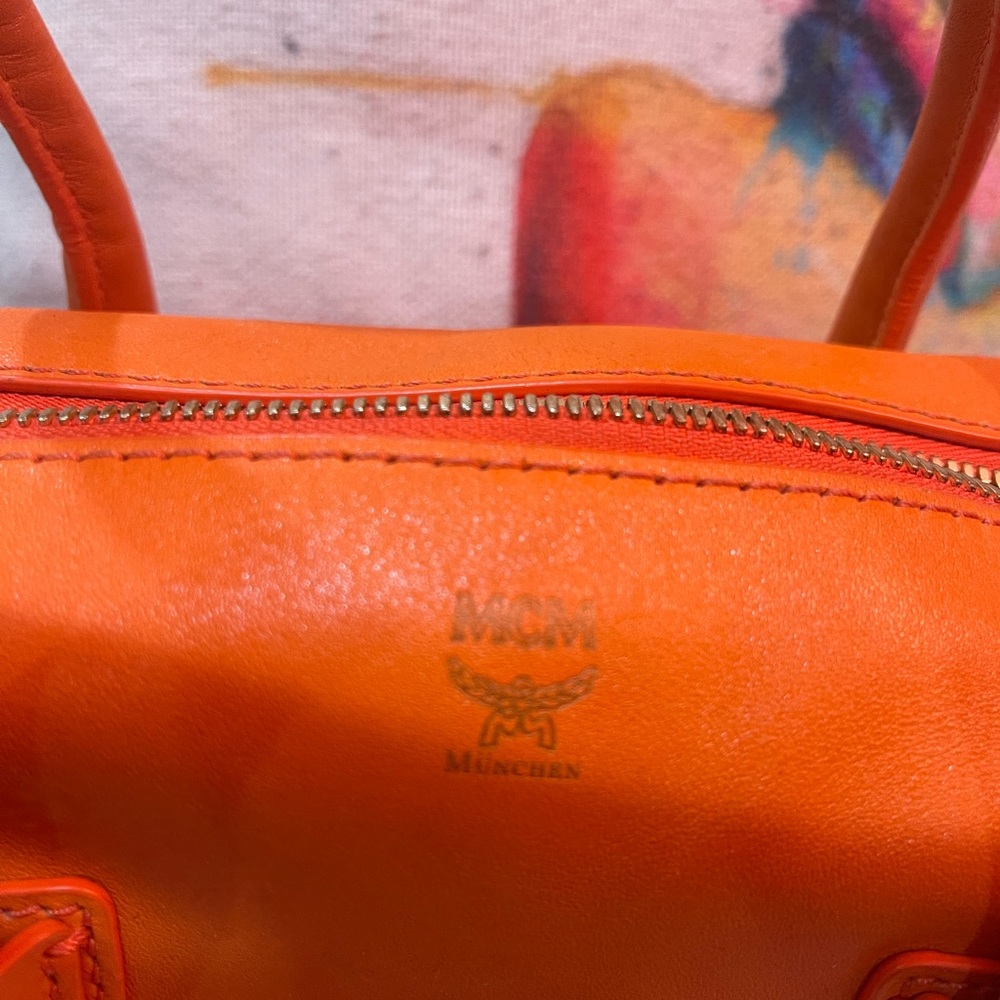 MCM handbag - Picture 2 of 6
